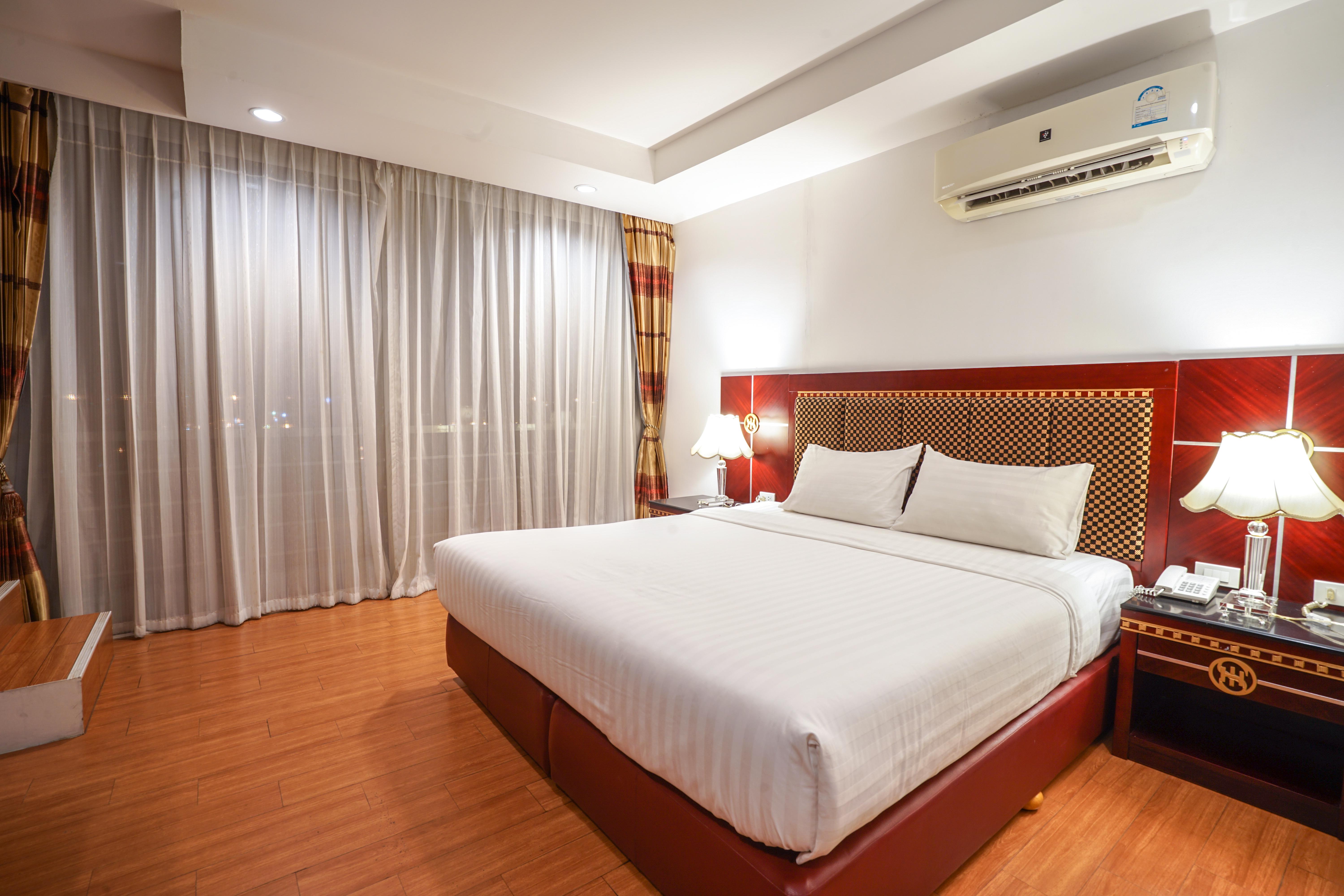 Jomtien Hisotel Екстериор снимка