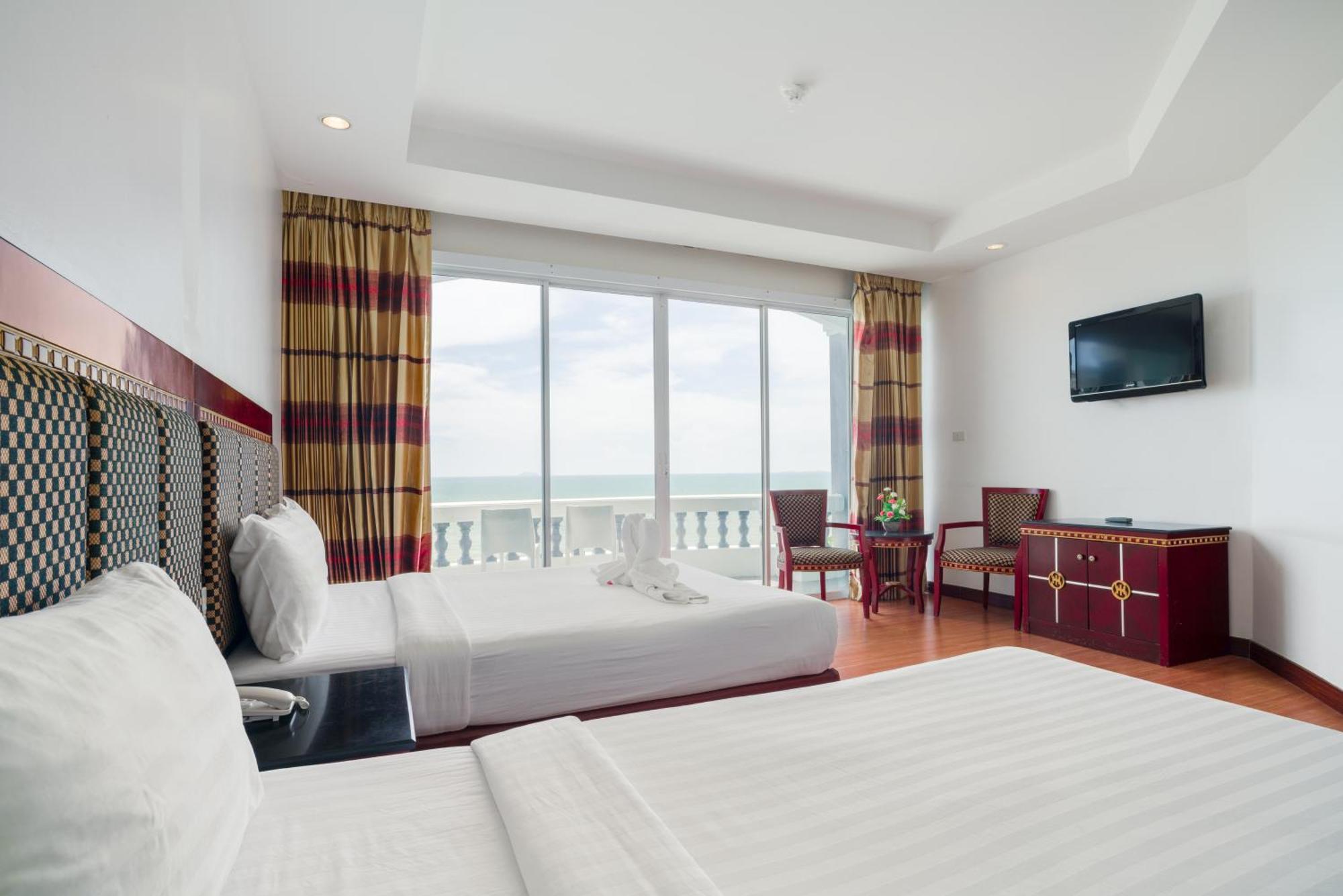 Jomtien Hisotel Екстериор снимка